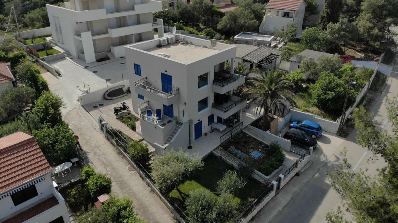 Villa La Bomboniera Slatine Exterior photo